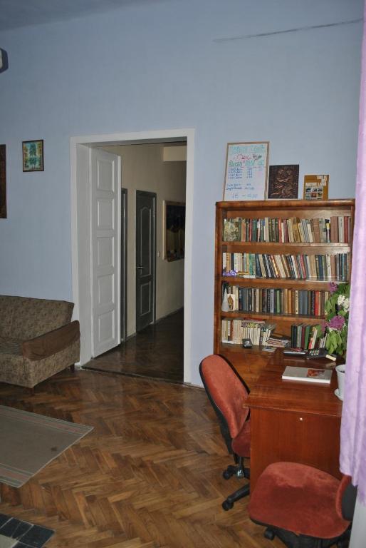 Hostel Comfort Lviv Exterior foto