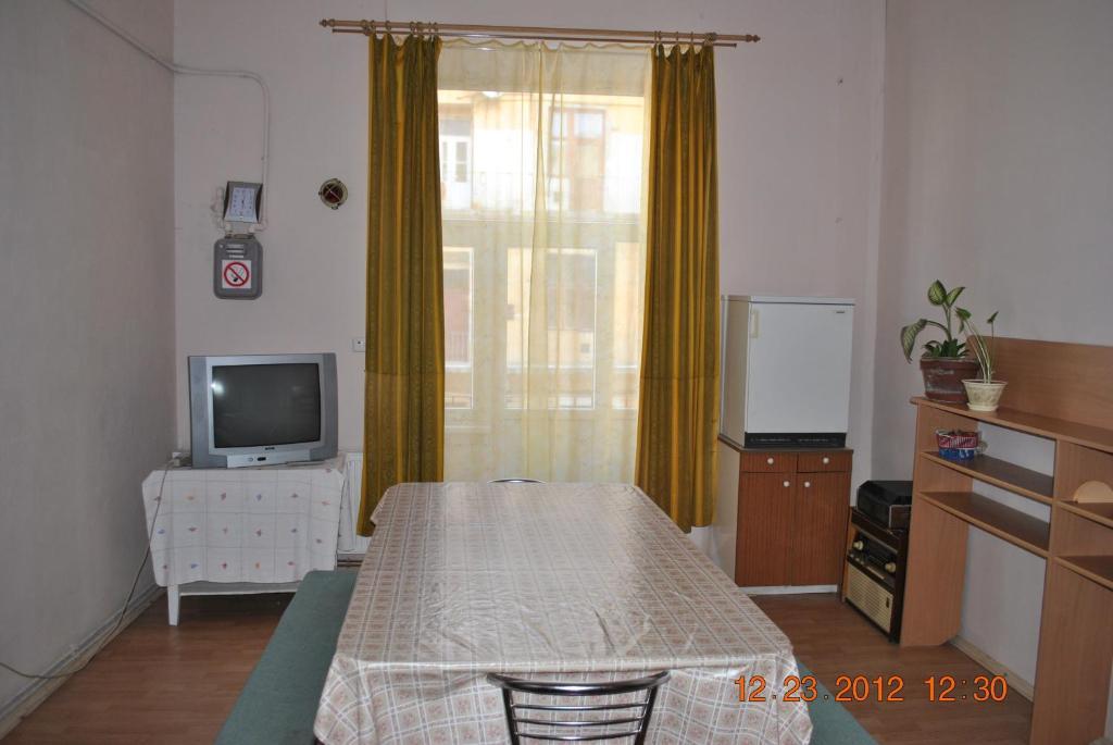 Hostel Comfort Lviv Exterior foto